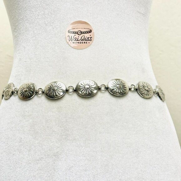 Y2K 2000s style Silver sun design waist chain belt - Picture 1 of 3